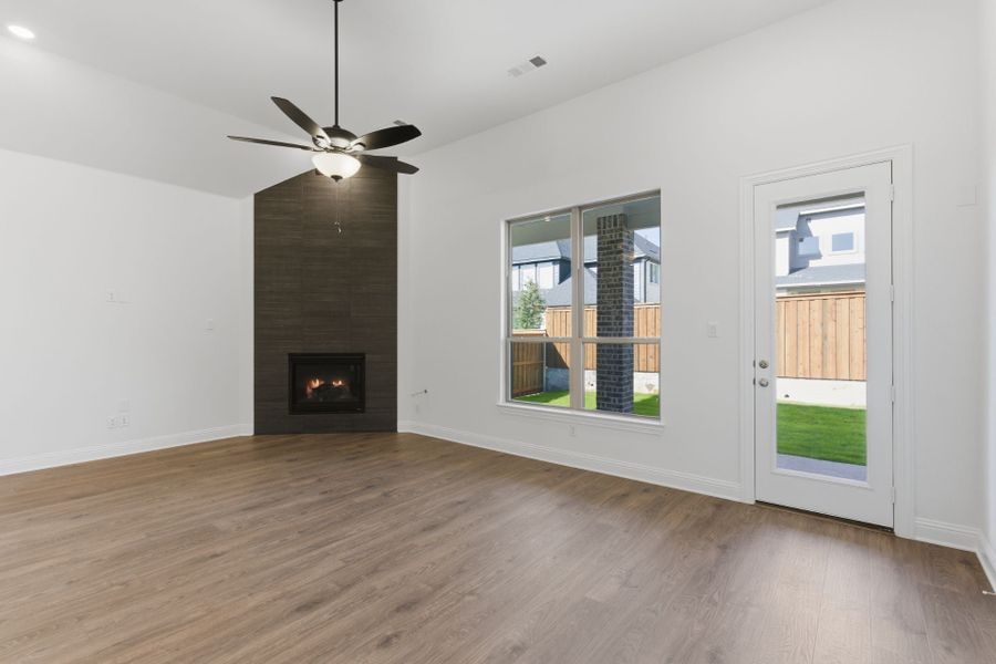 New Home in Celina, TX.  - Slide 13