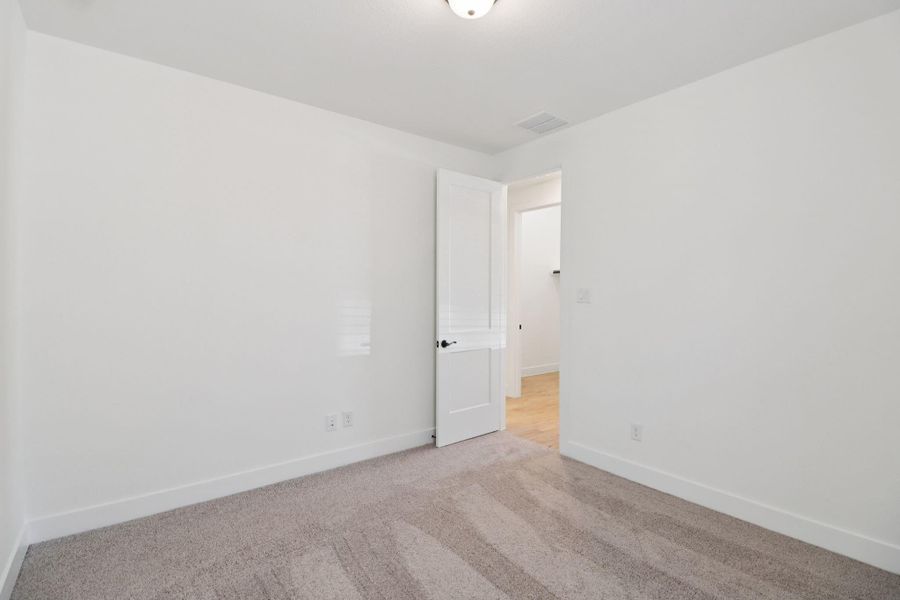 Spacious, unfurnished interior of a new home in The Highlands, Porter (Image 25). Spacious, unfurnished interior of a new home in The Highlands, Porter (Image 25).