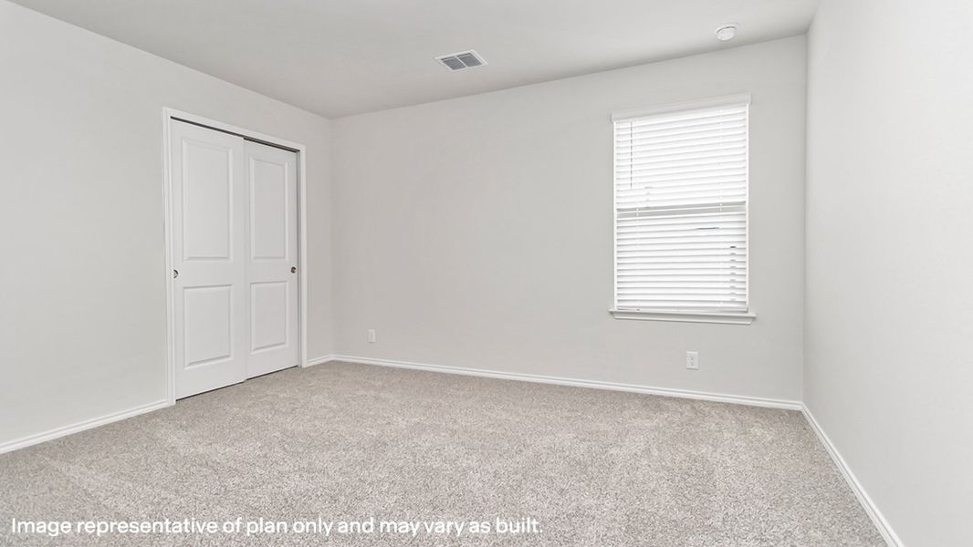Representative unfurnished interior of a home built from the The Commerce by D.R. Horton in Riverstone at Westpointe, San Antonio (Image 29).
