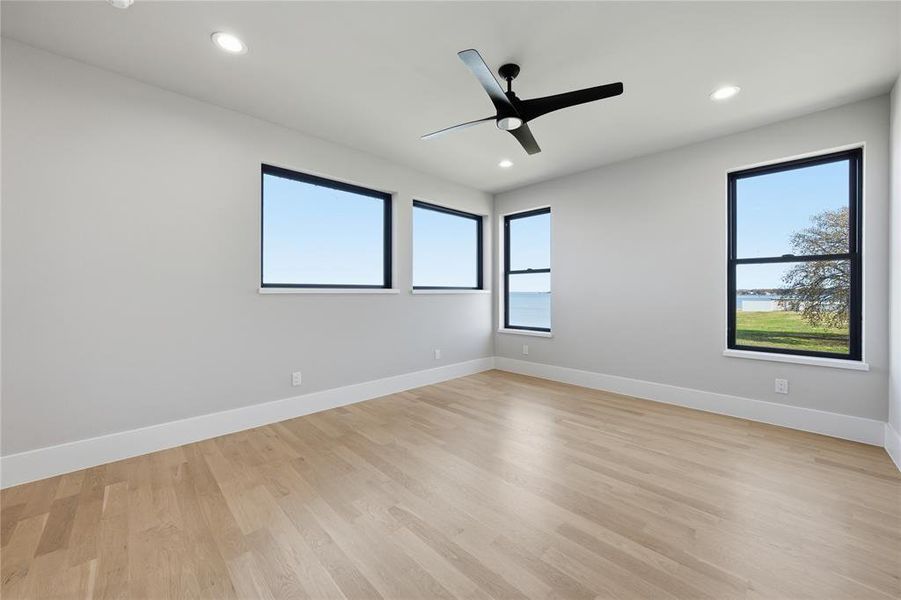 Spacious, unfurnished interior of a new home in , Gun Barrel City (Image 22). Spacious, unfurnished interior of a new home in , Gun Barrel City (Image 22).