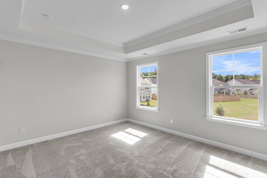 Spacious, unfurnished interior of a new home in , Summerville (Image 29).