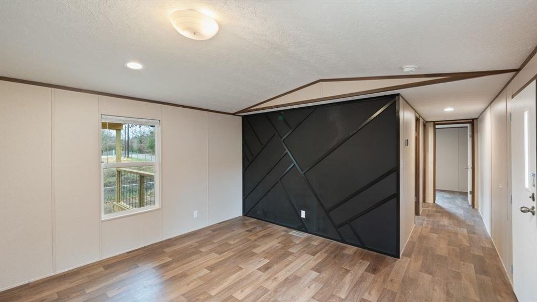 Spacious, unfurnished interior of a new home in , Tool (Image 11).