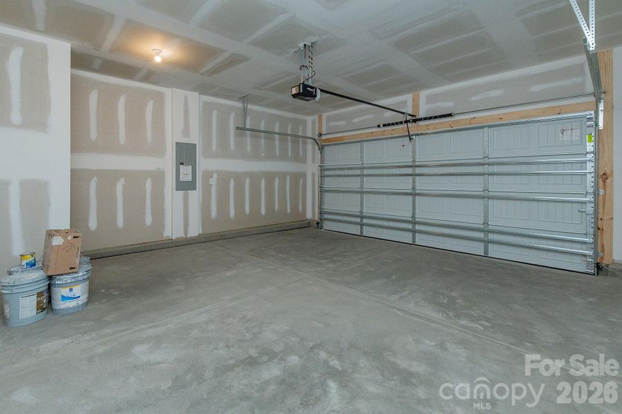 2 Car Garage 2 Car Garage