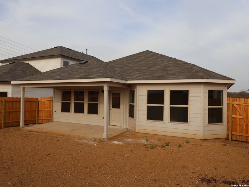 Image 25 of a home in Agave.