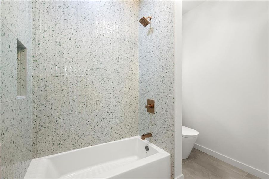 Furnished interior view inside a new home in , Atlanta (Image 38).