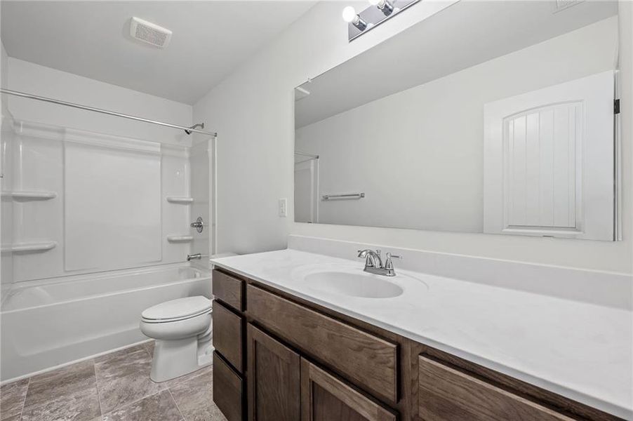 Furnished interior view inside a new home in Sage Woods, Dallas (Image 8).
