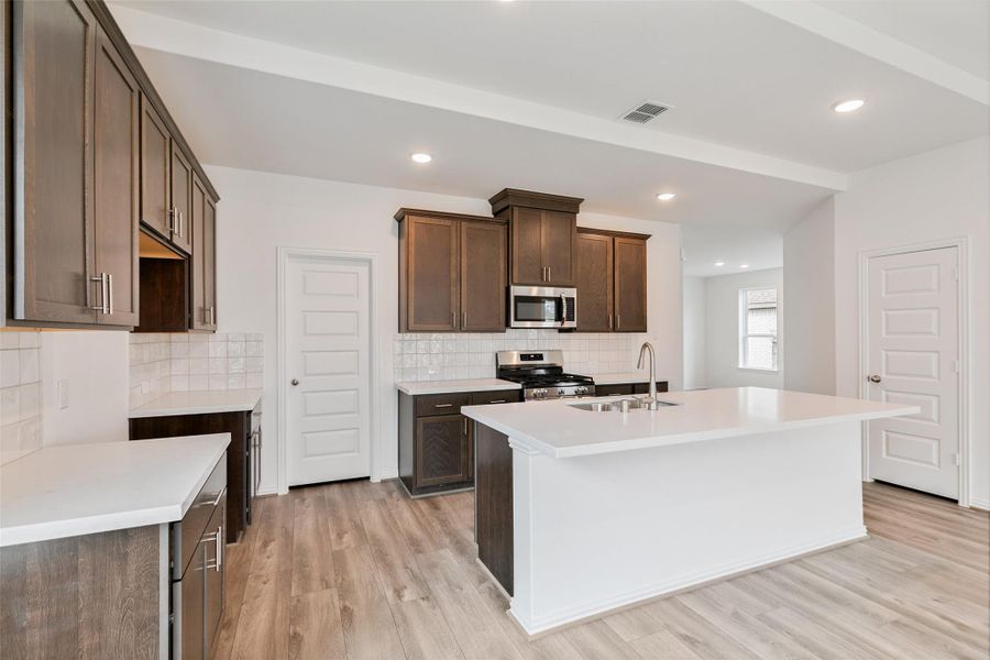Furnished interior view inside a new home in Ellis Cove, Seabrook (Image 14).
