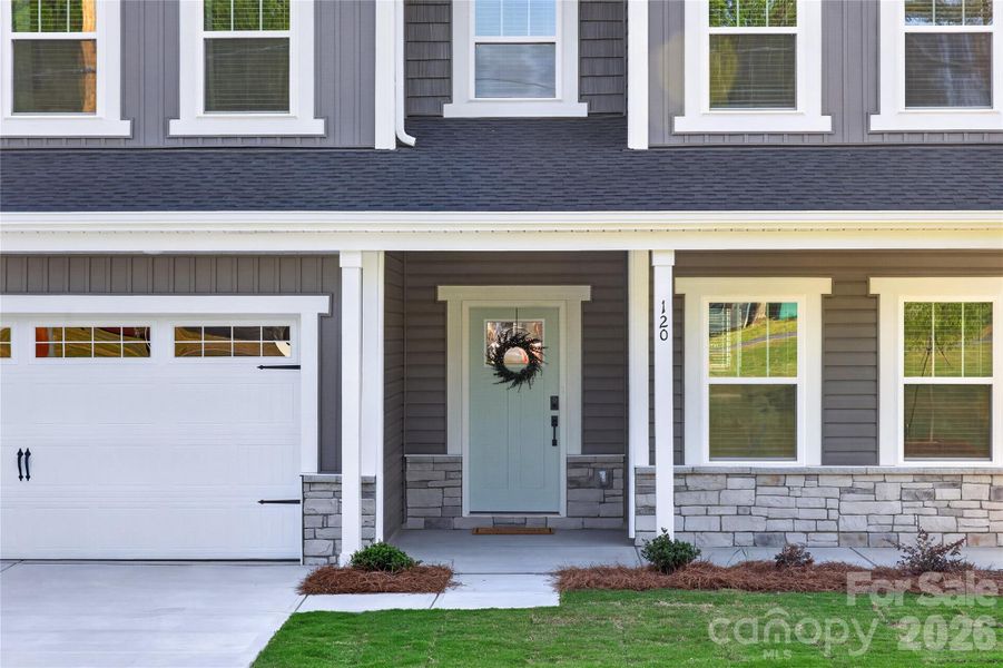 Exterior details and patio area of a home in , Troutman (Image 4).