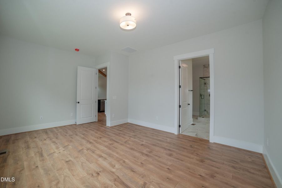 WFDS-0109_00_Parkette D_Primary Suite b WFDS-0109_00_Parkette D_Primary Suite b