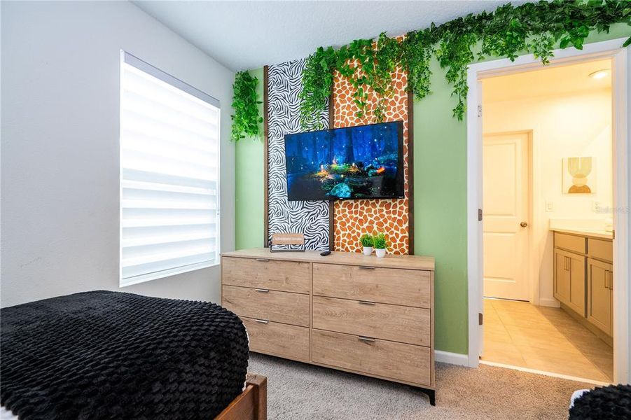 Furnished interior view inside a new home in , Kissimmee (Image 50).