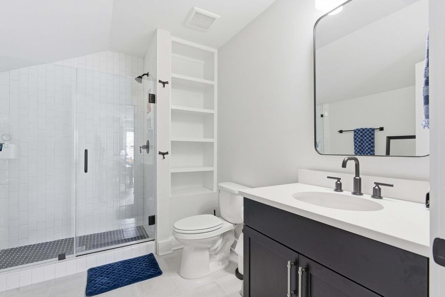 Furnished interior view inside a new home in Overlook at Copahee Sound, Awendaw (Image 33). Furnished interior view inside a new home in Overlook at Copahee Sound, Awendaw (Image 33).