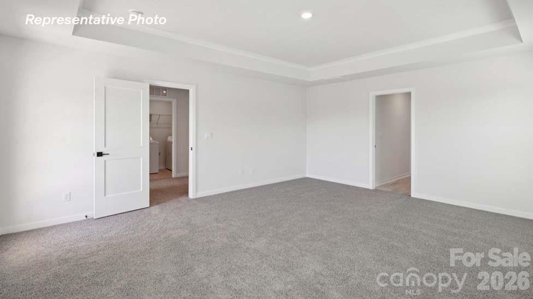 Spacious, unfurnished interior of a new home in Oak Grove Hill, Huntersville (Image 39).