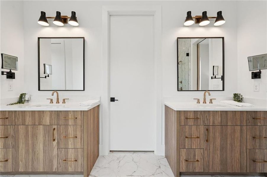 Furnished interior view inside a new home in , Roswell (Image 65).