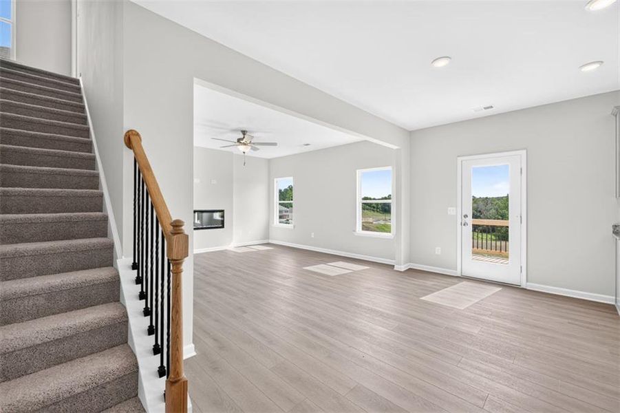 Spacious, unfurnished interior of a new home in Oakmont, Dallas (Image 19).