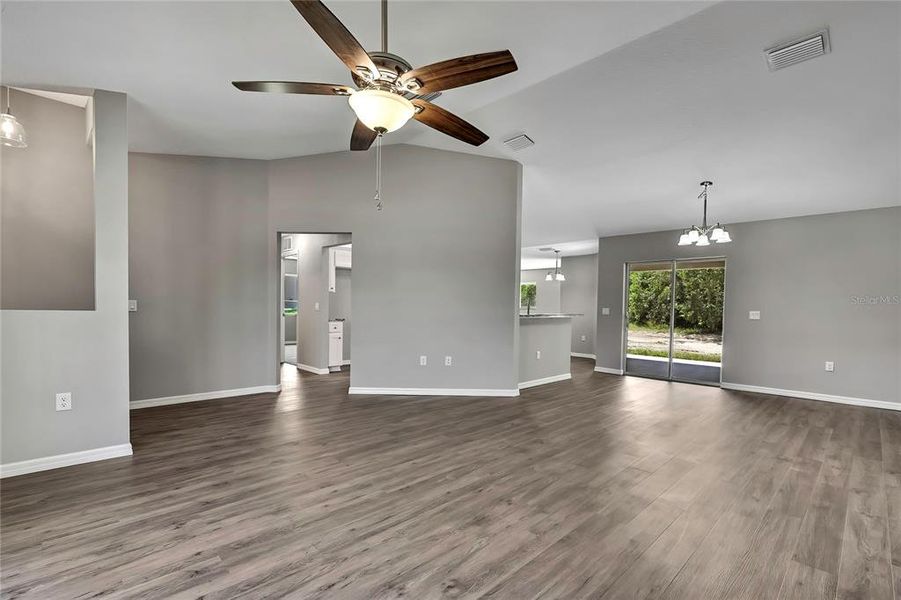 Spacious, unfurnished interior of a new home in , Brooksville (Image 17).