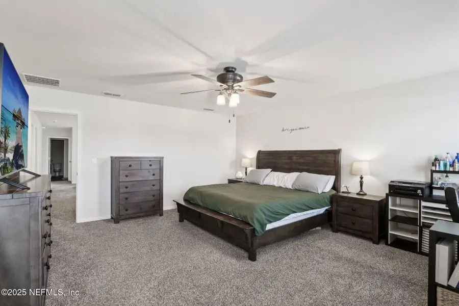 Furnished interior view inside a new home in Cross Creek Express, Green Cove Springs (Image 6).