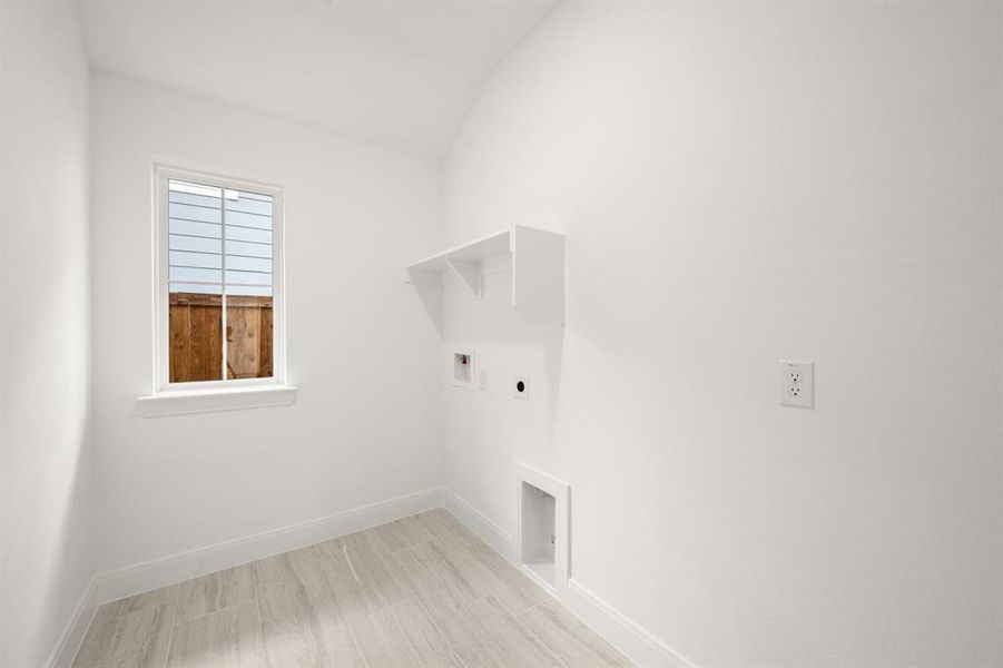 1023 Rylan- Utility-1