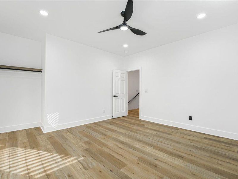 Spacious, unfurnished interior of a new home in , Dallas (Image 36). Spacious, unfurnished interior of a new home in , Dallas (Image 36).