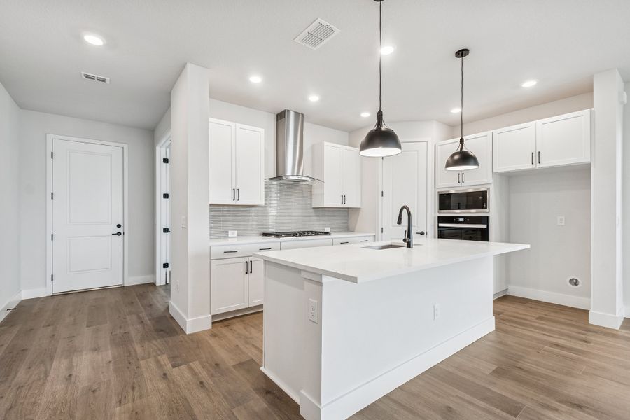 The Marina - Kitchen