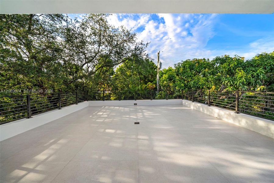 Natural landscape and outdoor views near  in South Miami (Image 52).