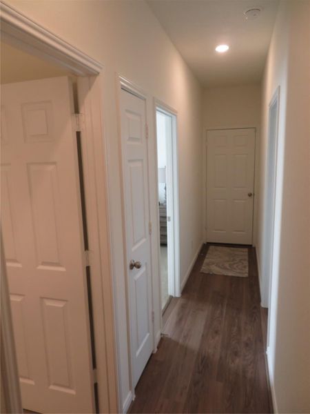 Spacious, unfurnished interior of a new home in Sagecrest Trails, Conroe (Image 23). Spacious, unfurnished interior of a new home in Sagecrest Trails, Conroe (Image 23).