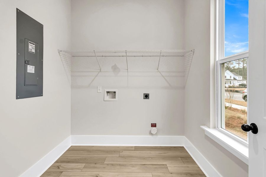 Spacious, unfurnished interior of a new home in Midtown at Nexton, Summerville (Image 13).