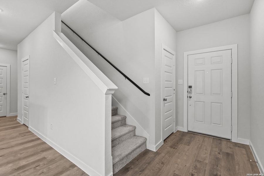 Spacious, unfurnished interior of a new home in Hacienda, San Antonio (Image 26). Spacious, unfurnished interior of a new home in Hacienda, San Antonio (Image 26).