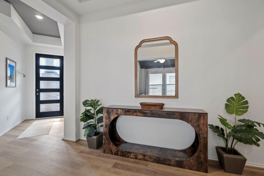 Furnished interior view inside a new home in , Conroe (Image 10).