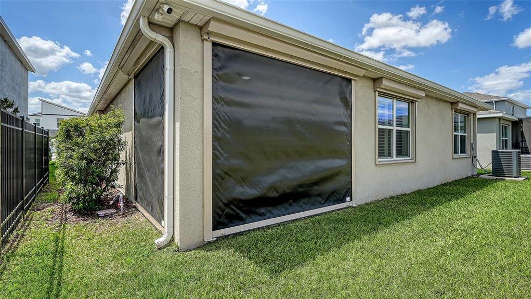 Exterior details and patio area of a home in Star Farms at Lakewood Ranch, Bradenton (Image 2).