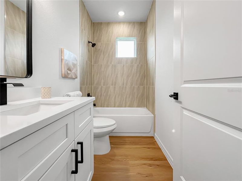 Furnished interior view inside a new home in , Ocala (Image 9).