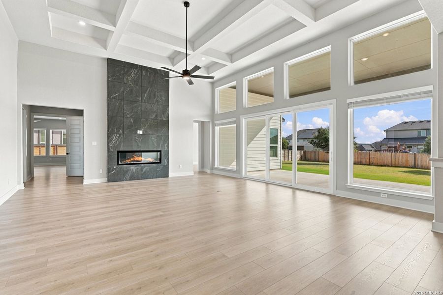 Spacious, unfurnished interior of a new home in Potranco Oaks 100's, Castroville (Image 21). Spacious, unfurnished interior of a new home in Potranco Oaks 100's, Castroville (Image 21).
