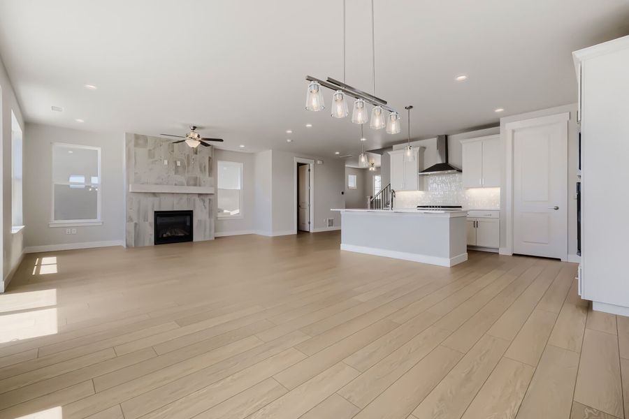 7935 Schoolhouse - Dining Area