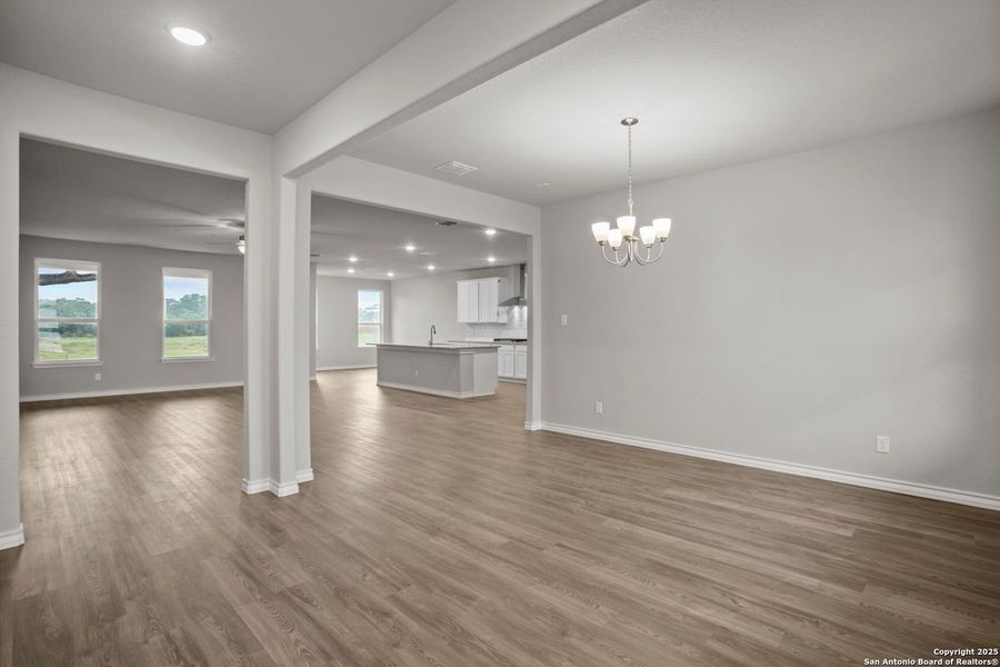 Spacious, unfurnished interior of a new home in Potranco Oaks, Castroville (Image 26).