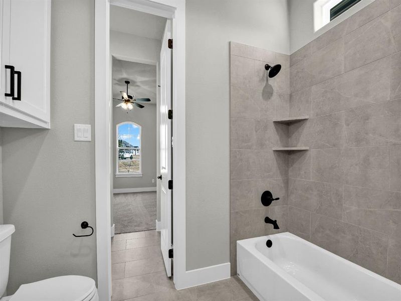 Furnished interior view inside a new home in , Weatherford (Image 15).