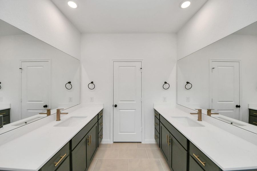 Furnished interior view inside a new home in 45' Traditional Homes at Elyson, Katy (Image 11).