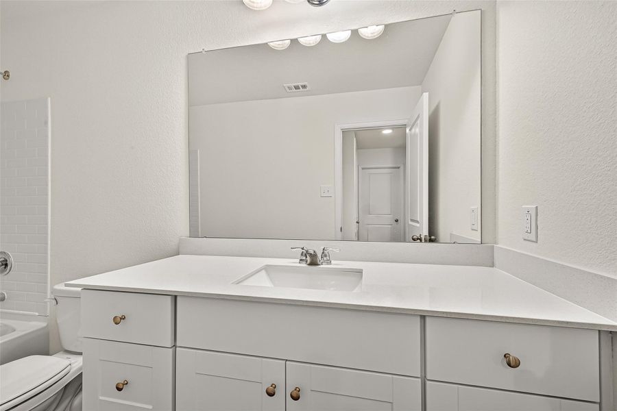 Furnished interior view inside a new home in Chapel Run, Montgomery (Image 6). Furnished interior view inside a new home in Chapel Run, Montgomery (Image 6).