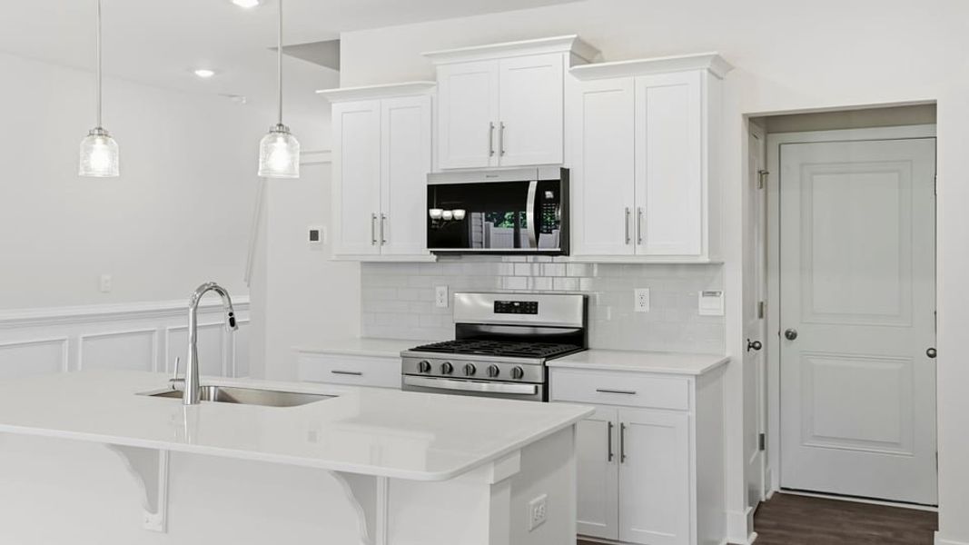 Furnished interior view inside a new home in Ken's Crossing, Moore (Image 8).