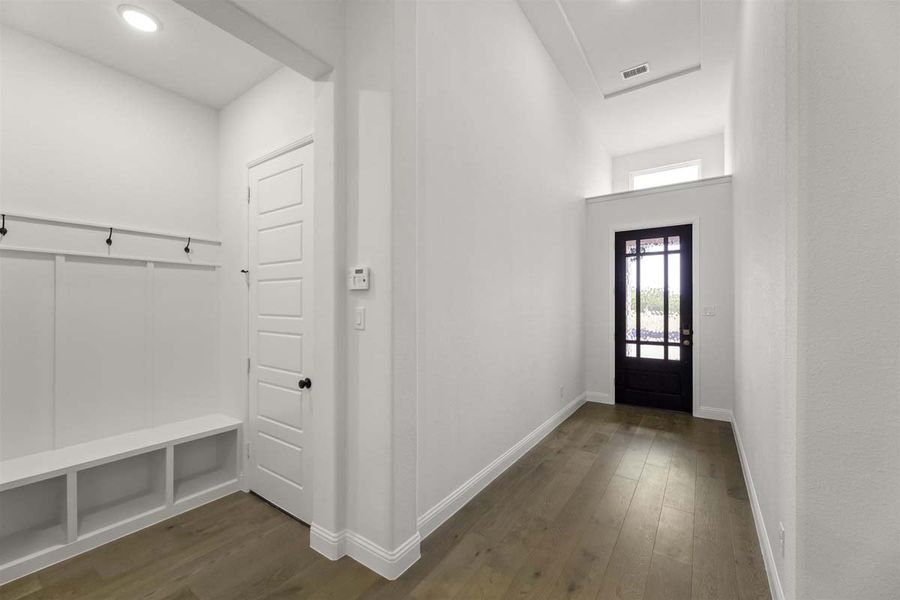 Spacious, unfurnished interior of a new home in Timberbrook, Justin (Image 20).