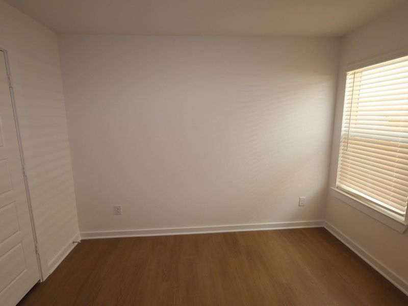 Spacious, unfurnished interior of a new home in Summerview, Fulshear (Image 16). Spacious, unfurnished interior of a new home in Summerview, Fulshear (Image 16).