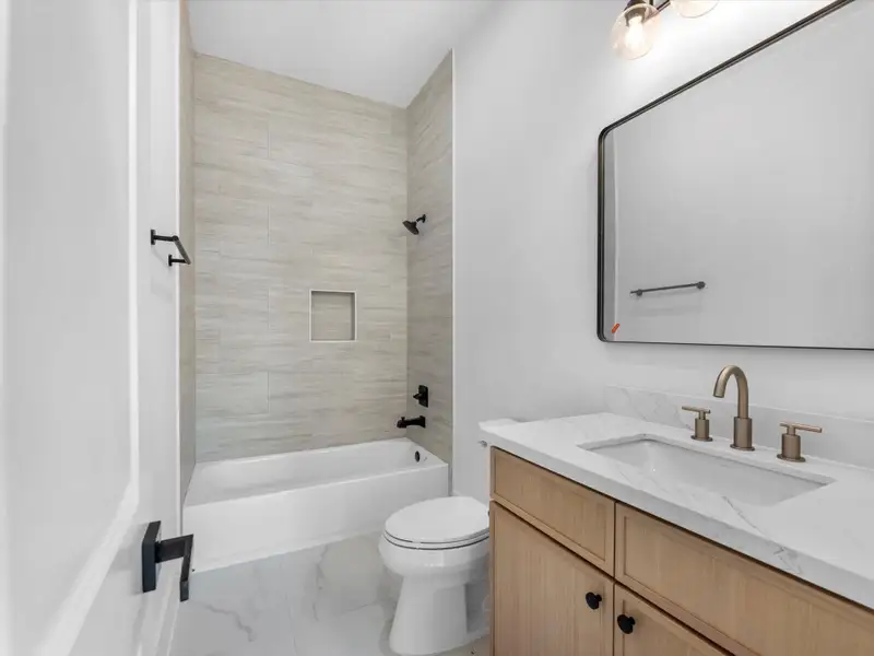 Secondary bath upstairs