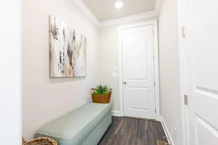 Furnished interior view inside a new home in Aberdeen, Hoschton (Image 46).