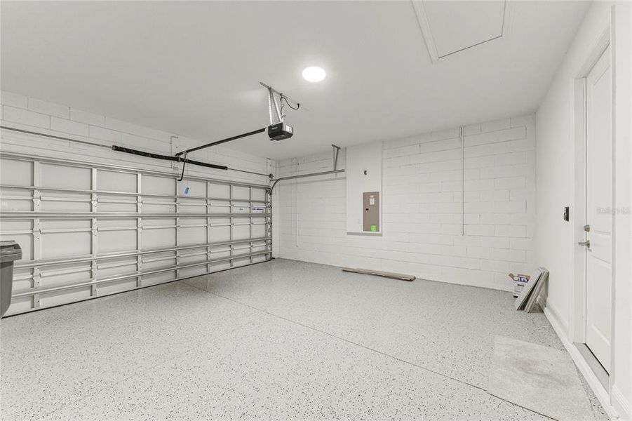 Spacious, unfurnished interior of a new home in SeaFlower, Bradenton (Image 43). Spacious, unfurnished interior of a new home in SeaFlower, Bradenton (Image 43).