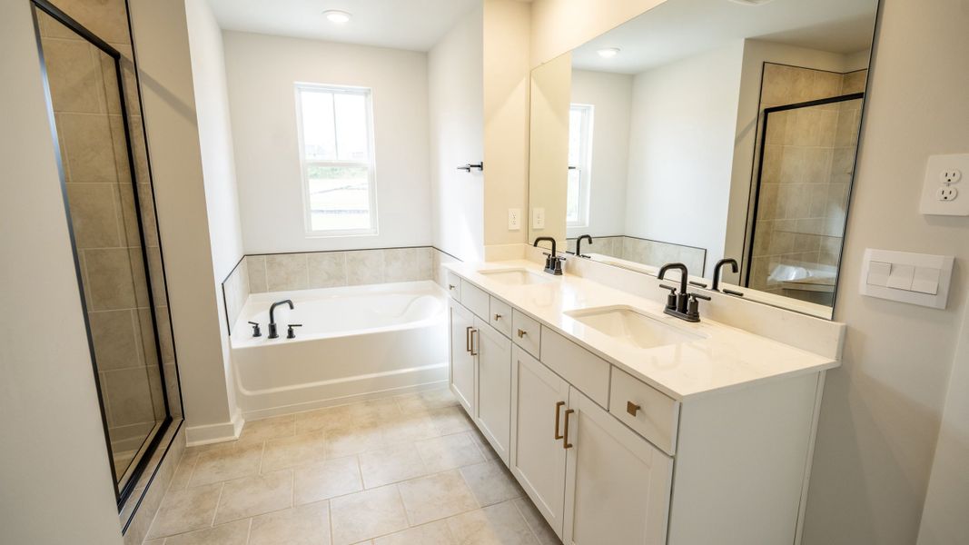 Furnished interior view inside a new home in Pottsview, Smyrna (Image 10).