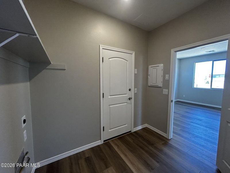 Spacious, unfurnished interior of a new home in North Ridge at Pronghorn Ranch, Prescott Valley (Image 32).