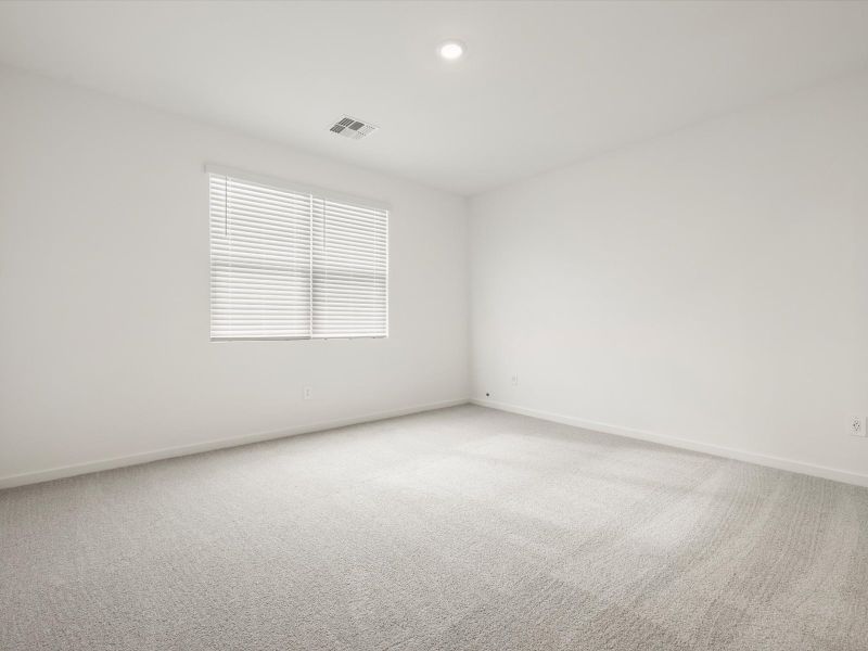 Spacious, unfurnished interior of a new home in Entrada Reserve Series, Tolleson (Image 14).