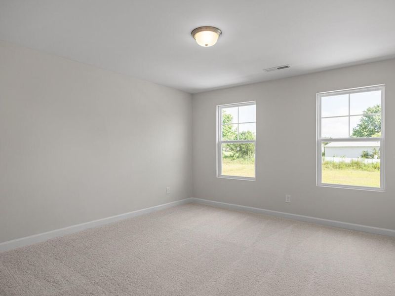 Spacious, unfurnished interior of a new home in Gregory Village, Lillington (Image 17).