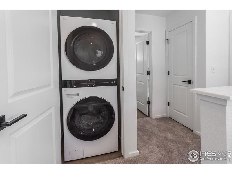 EXAMPLE PHOTO: LAUNDRY