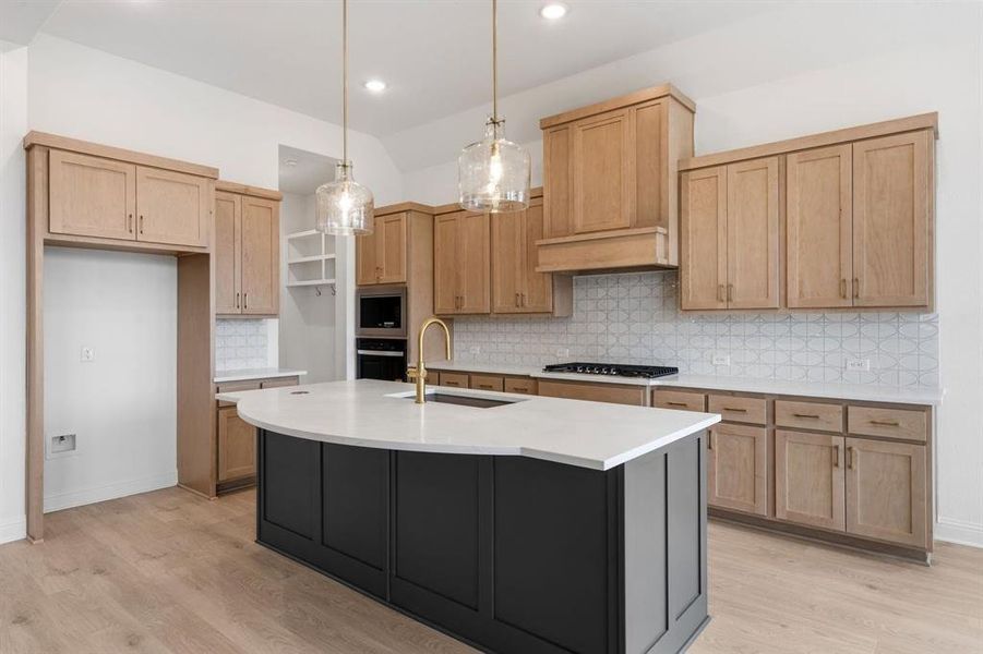 DAL_South Pointe_Gorman_2611 Brazos Dr (11)