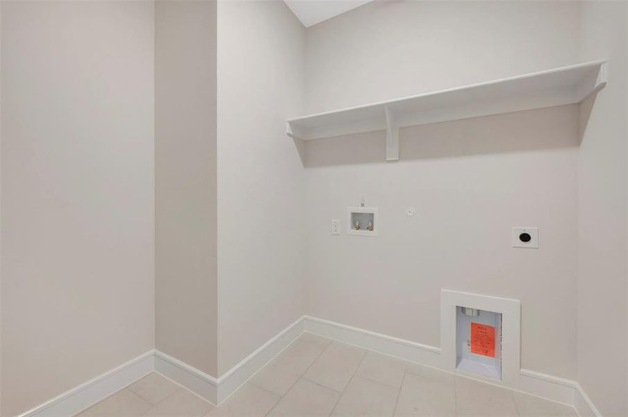 Spacious, unfurnished interior of a new home in Heritage Ranch, Sherman (Image 19). Spacious, unfurnished interior of a new home in Heritage Ranch, Sherman (Image 19).