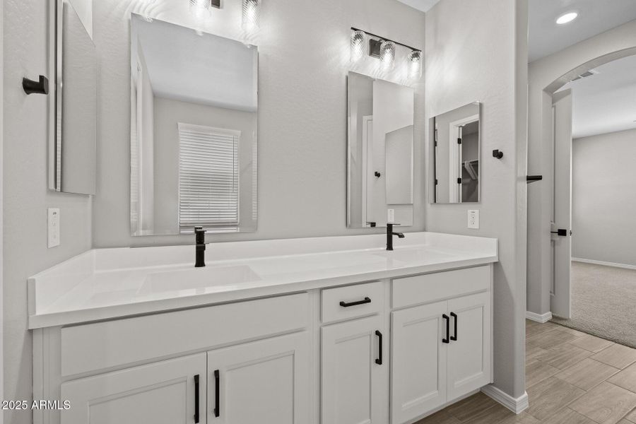 21)PRIMARY BATH 21)PRIMARY BATH